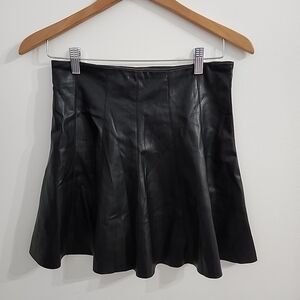 House of Harlow 1960 Black Skater Skirt Vegan Leather XS